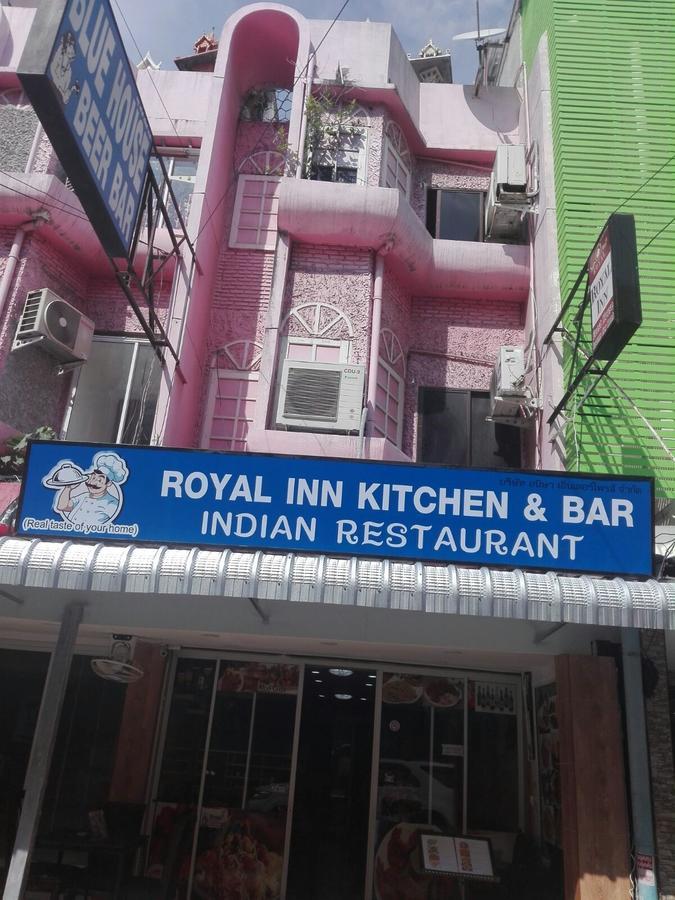 Royal Inn Kitchen And Bar Pattaya Exteriör bild